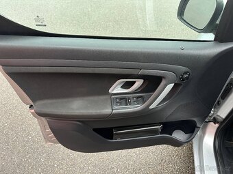 ŠKODA ROOMSTER 1.4TDi AMBITION - 12