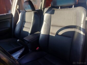 Honda Accord 2.2 - 12