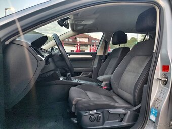 Vw Passat B8 Kombi 2.0TDi /150Ps/Navi/ACC/Alu/Masáž/2016 - 12