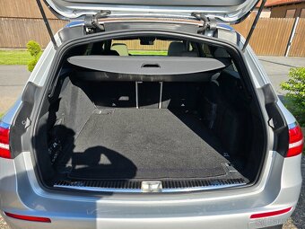 Mercedes Benz E63S 4 matic+ - 12