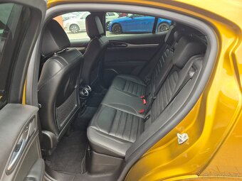 Alfa Romeo Stelvio 2.2 JTDM Veloce GT Junior Q4 154kW - 12
