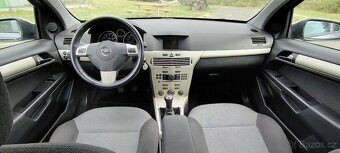 Prodám Opel astra H 1.4i 16V 66Kw r.v.2010 naj.160tis. - 12