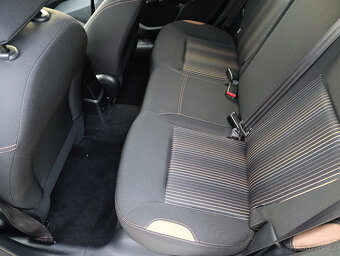 Peugeot 208 Style 1.2 60KW, servis, PĚKNÝ STAV - 12