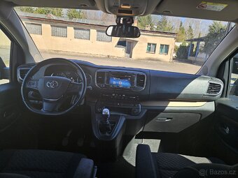Toyota proace verso - 12