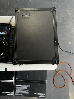 Pioneer (2x) CDJ2000 NXS2 a (1x) DJM-900 NXS2 mixážní DJ sys - 12