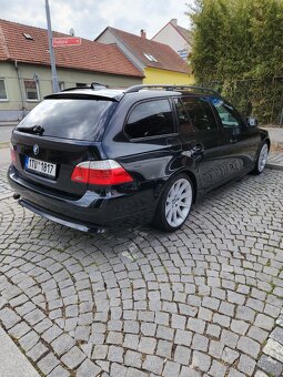 Bmw E61 - 12