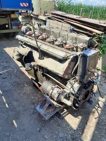 Praga V3S  motor M2 - 12