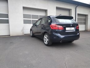 BMW Řada 2 xDRIVE 218d AUTOMATIC - 12