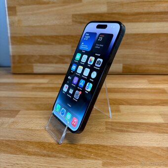 iPhone 14 Pro 256GB, černý, eSIM (12 měsíců záruka) - 12