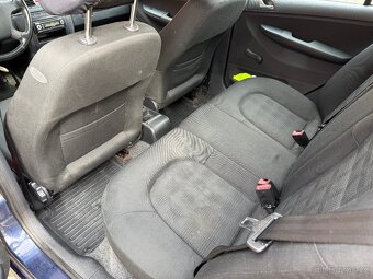 Škoda Fabia Combi 1.2 htp, původ Čr, pouze 125 tis. km - 12