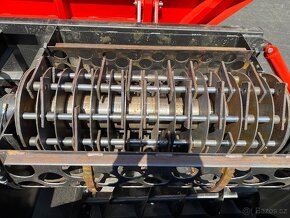 BIZON B-1030 - drtic slamy, sena, zrna a biomasy - 12