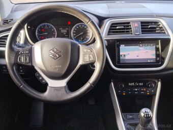 Suzuki SX4 S-Cross 1,6i 88Kw r.v.8/2016 najeto 89700Km - 12