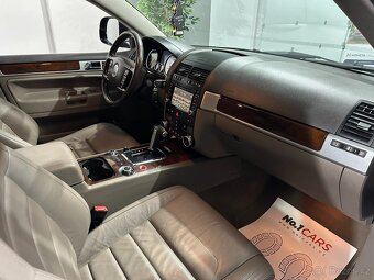 Volkswagen Touareg 3,0 TDI BI-XEN KŮŽE TAŽNÉ BEZ KOROZE - 12