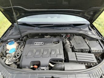 AUDI A3 2,0TDI 100kw SPORTLINE - 12