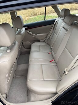 Toyota Avensis 2.0 D-4D 85kw 2005 - 12