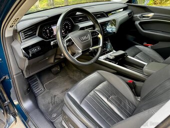 Audi e-tron,  SUV 50 QUATTRO, 71kWh, SoH 89%, 579 000,- Kč - 12