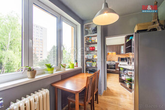 Prodej bytu 3+1, 70 m², Ostrava, ul. Výškovická - 12