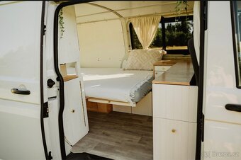 Transporter T5.1 obytná dodávka - 12