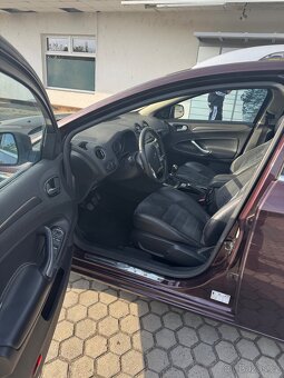 Ford Mondeo - 2.2 TDCI - 129 kw manuál - 12