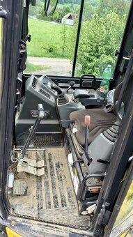 Volvo FLB3C s kontejnerem + Bagr Yanmar Vio 33 - 12