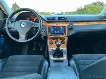 Volkswagen Passat B6 2.0 TDI 130 kw - 12