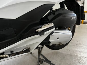 Honda PCX 125 - 12