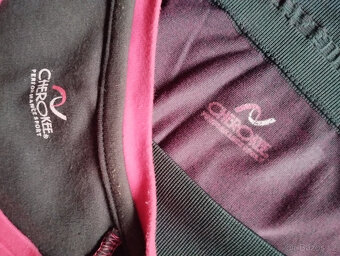 Set na cvičení tričko+3/4 legíny vel.M/XL Cherokee - 12