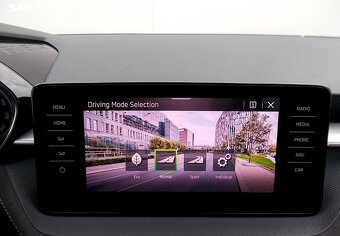 ŠKODA FABIA IV 1.0 TSI, 81kW, MAX. VÝBAVA, SUBWOOFER, ZÁRUKA - 12