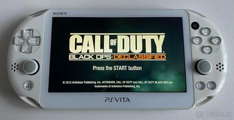 PS Vita 2000 White ( Slim ) + 64gb - 12