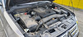 Mitsubishi Pajero 3,2 DI-D 147kw - 12