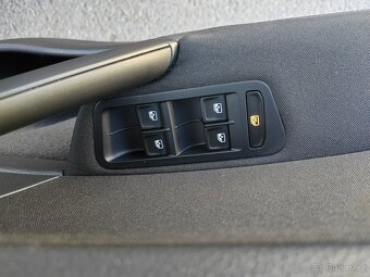 Volkswagen Golf VII 1,2 TSi 81kW - 12