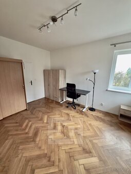 Pronájem bytu 3+1 120 m² se zahradou 300 m², Praha - Hluboče - 12