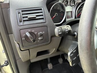 Ford C-Max 1.8i, 92kW, Titanium - 12