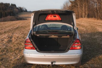 Mercedes-Benz C220 CDI | 2002 | 105 kW | AT - 12