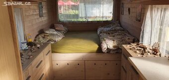Karavan na stálé stání - 12