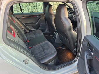Škoda Octavia RS 2.0tdi DSG, Tažné, Webasto - 12