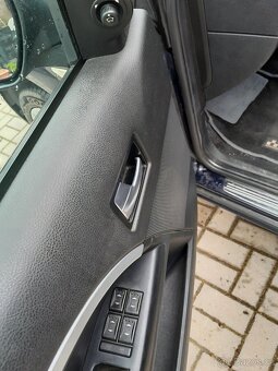 Prodám Ford Mondeo 2.0 tdci 96kw - 12