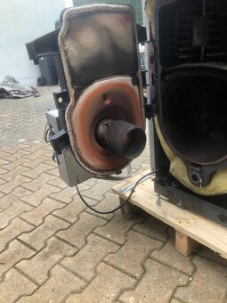 Prodám litinový kotel na olej 33 -36 Kw - 12