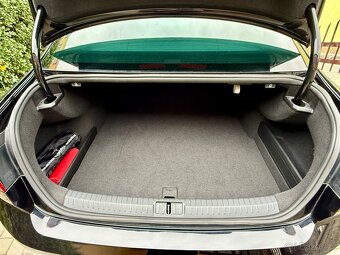 VW PASSAT 1.5TSi 110kW ELEGANCE DSG ACC Vyhř.okno Masáž 2021 - 12