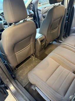 FORD KUGA 2.0 Tdci - 12