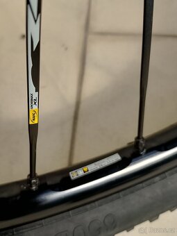 Enduro GT Sensor PRO 27,5  vel. L, FOX Performance- TOP stav - 12