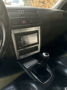 Volkswagen Golf IV 2.8 VR6 150kw - 12