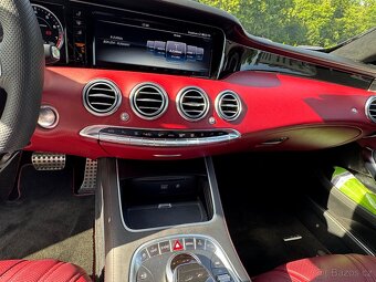 Mercedes Benz S Coupe 63 AMG - 12