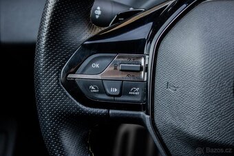 Peugeot 308 1.5 BlueHDi 130 GT Pack EAT8m / AJ NA SPLÁTKY - 12