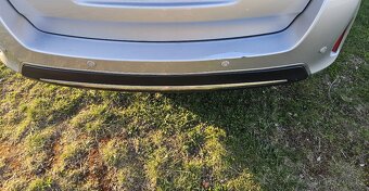 Toyota Auris Ts 2.0D - 12