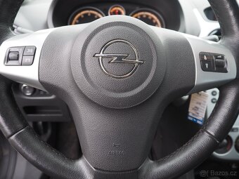 Opel Corsa 1.4 KLIMA, vyhř. sedadla + volant - 12