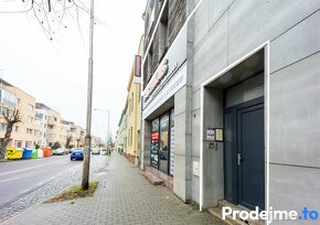 Pronájem komerčních prostor 3+1, 87 m2 - Jarošova, Znojmo - 12