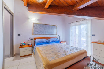 Prodej bytu 3+kk 100 m² Silvi, Itálie - 12