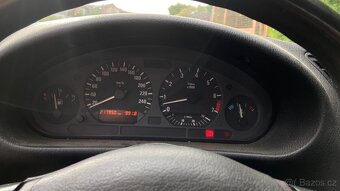 E36 Coupe 320i (samosvor) - 12