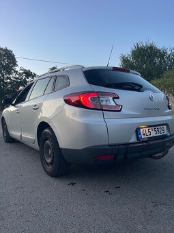 RENAULT MEGANE III 1,5dci 2014rok - 12